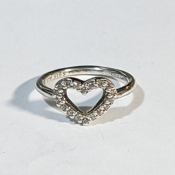 Pandora Jewelry - Pandora heart ring sterling silver 925 size 5.5 cz pave ALE